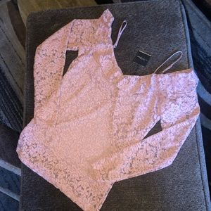 LACE OFF THE SHOULD PINK TOP